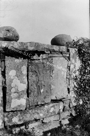 S.WELL GENERAL ALTAR & STONES